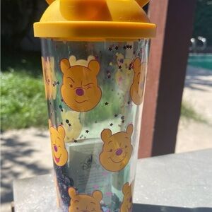 NEW Disney Winnie the Pooh Glitter Confetty Tumbler and Lid